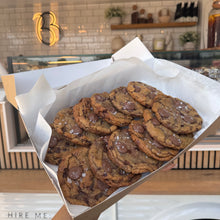 Load image into Gallery viewer, Brown butter cookies