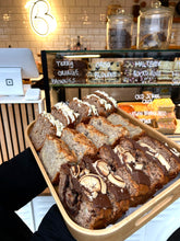 Load image into Gallery viewer, Banana loaf cake