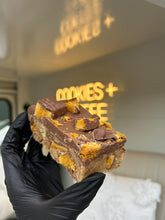 Load image into Gallery viewer, Crunchie Tiffins