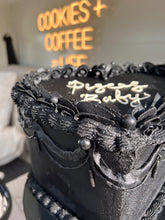 Load image into Gallery viewer, Custom Cakes