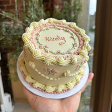 Load image into Gallery viewer, Mini bento cake
