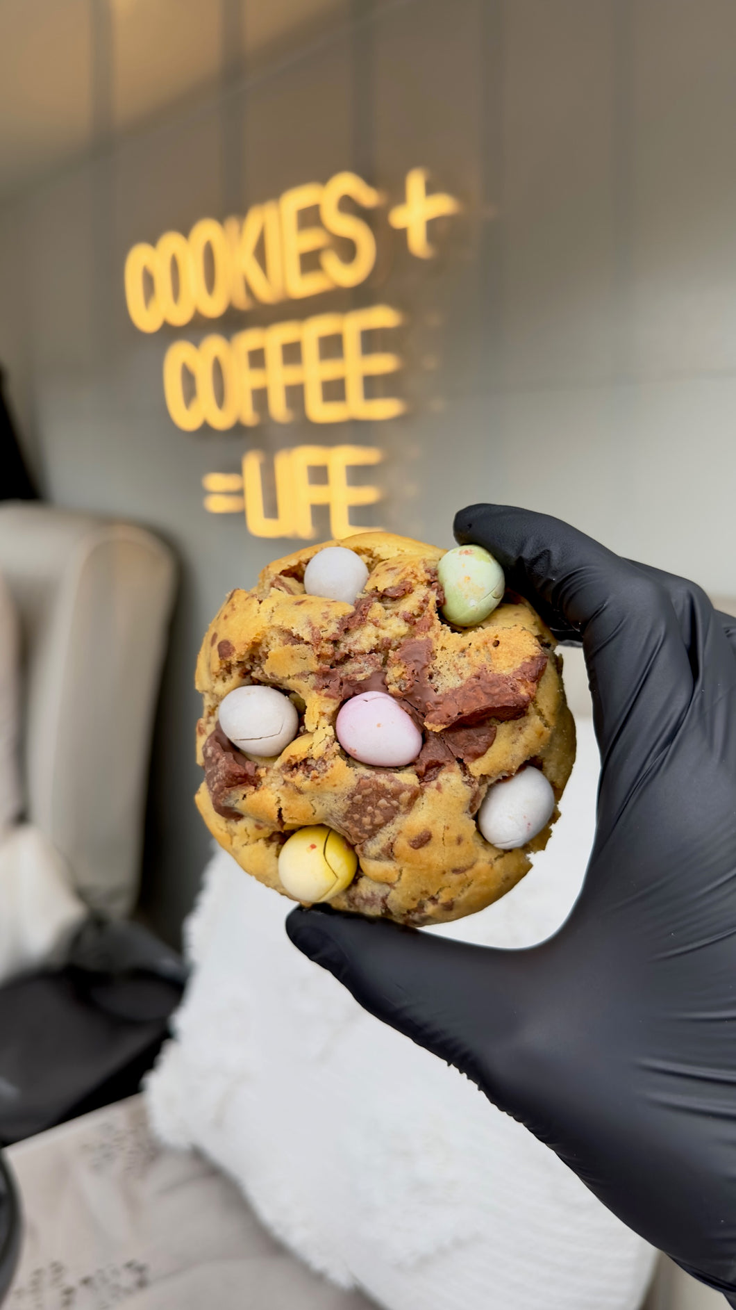 1 x Mini egg cookie